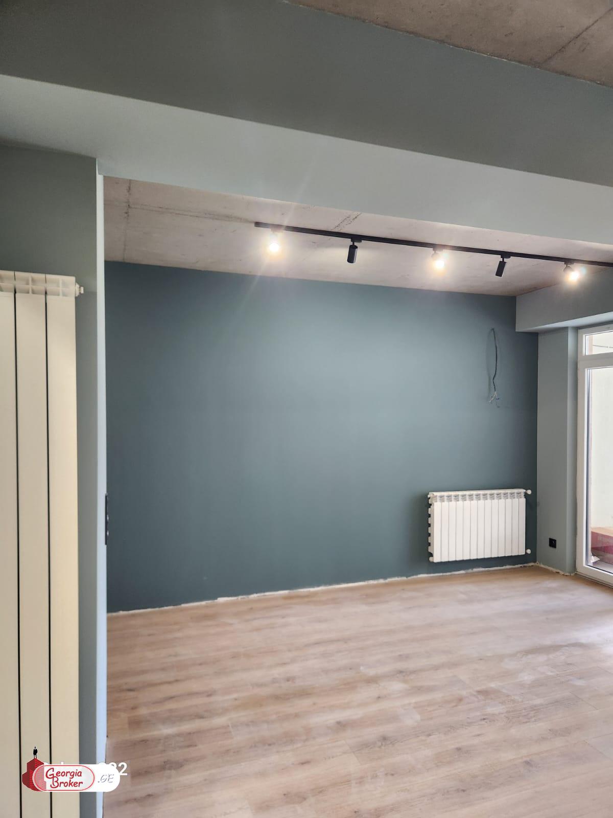 nearly repaired 1-room apartment for sale